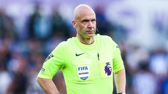 Arbitru din Premier League delegat la Olympique Lyon - FCSB