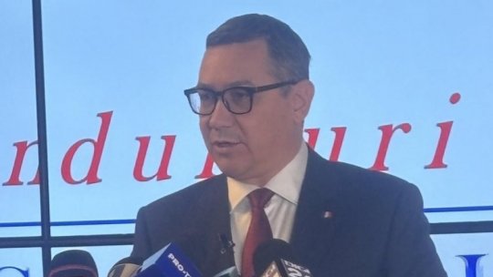 Victor Ponta şi-a depus candidatura ca independent pentru alegerile prezidenţiale