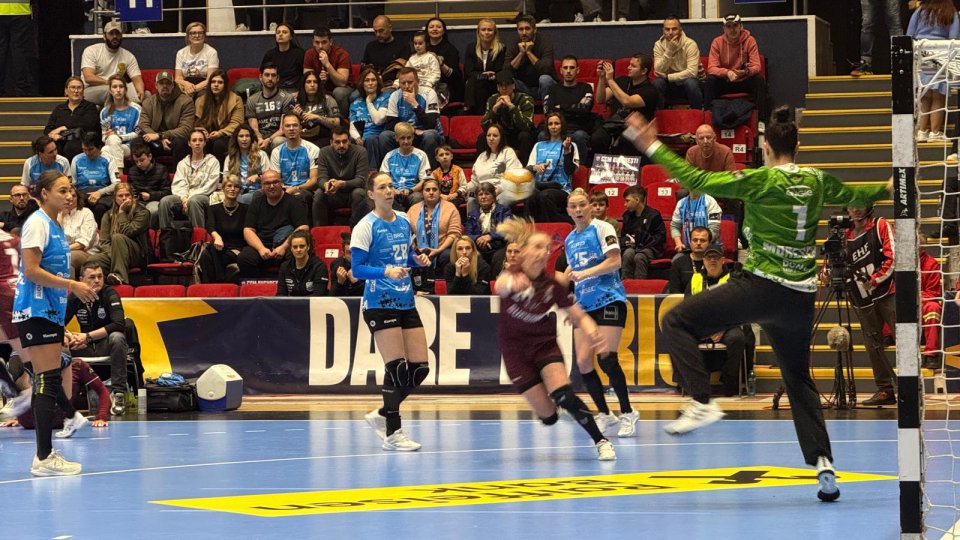 Handbal: CSM Bucureşti a promovat în sferturile Ligii Campionilor