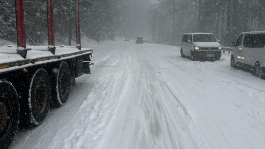 Trafic în condiţii de iarnă, în judeţele Braşov, Covasna şi Harghita