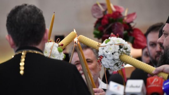 Lumina Sfântă de la Ierusalim a ajuns în România
