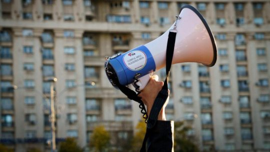 România: Creștere cu 20% a numărului de raportări a infracţiunilor de viol cu victime adulte