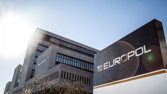 Europol a anihilat una dintre cele mai mari platforme online de pedofilie