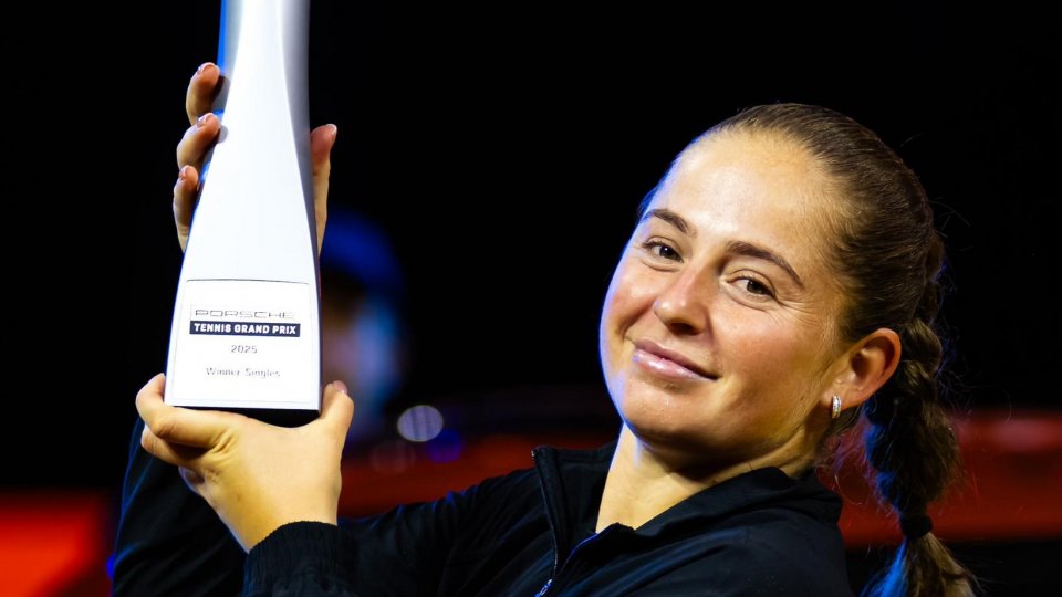 Tenis: Jelena Ostapenko a câştigat turneul de la Stuttgart