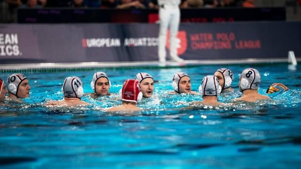 Polo pe apă: CSM Oradea, învinsă  de Barceloneta în Liga Campionilor, scor 8-14