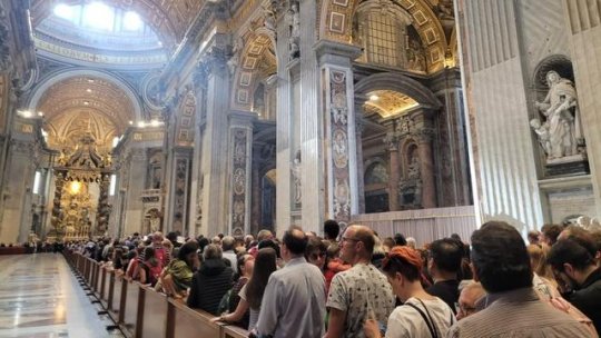 În România sunt organizate rugăciuni pentru Papa Francisc