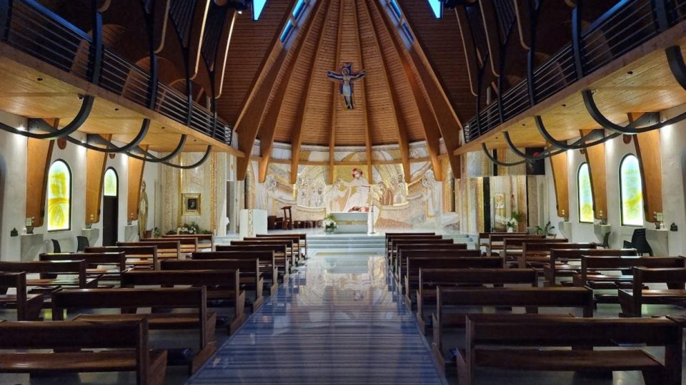 Slujbe în onoarea Papei Francisc sunt oficiate în bisericile catolice din Suceava