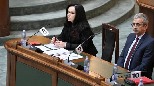 Vot la limită în favoarea moțiunii simple AUR, SOS şi POT