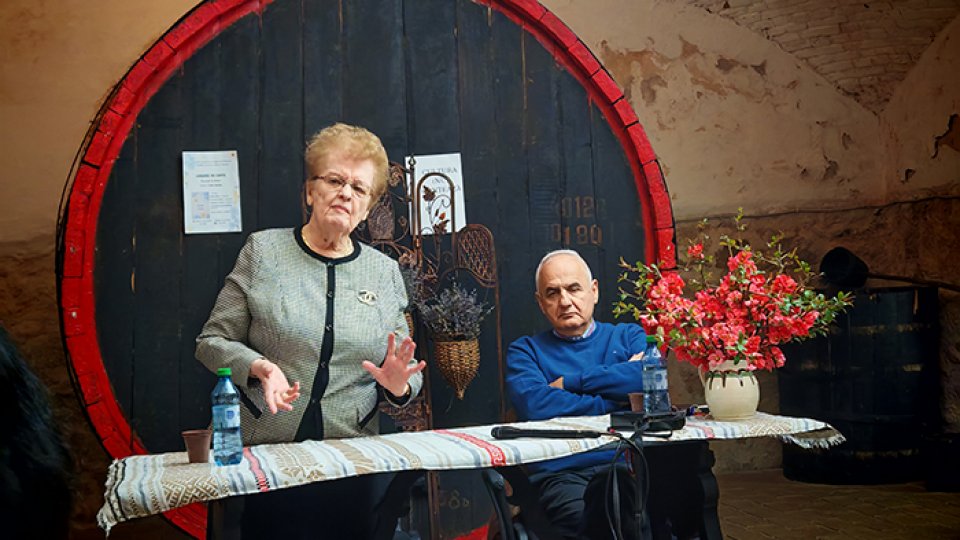 „Vieţile oamenilor prin scrisori”