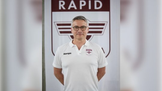 Handbal feminin: Rapid are antrenor francez