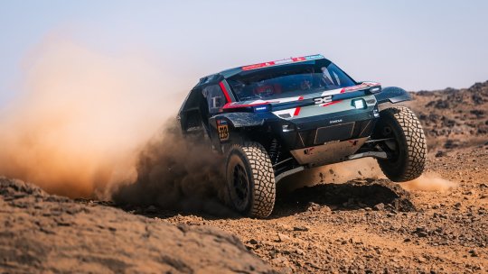 Auto. Dacia Sandriders ia startul în Raliul Safari