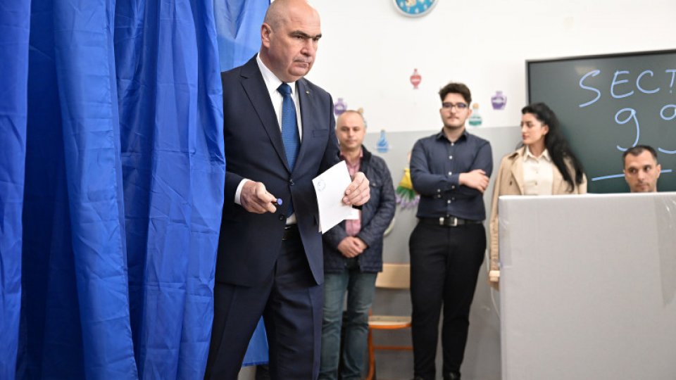 Liderii politici îndeamnă alegătorii să meargă la vot