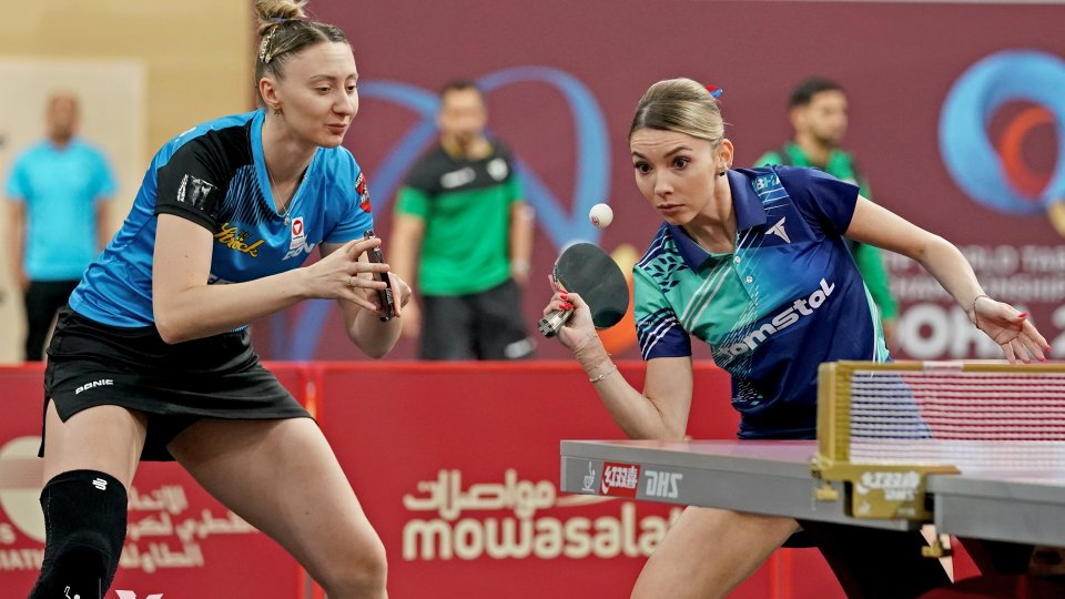 România păstrează șanse la dublu feminin, la Mondialele de tenis de masă