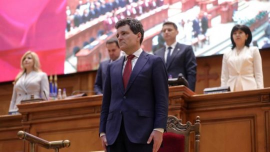 Preşedintele Nicuşor Dan a depus jurământul în plenul parlamentului
