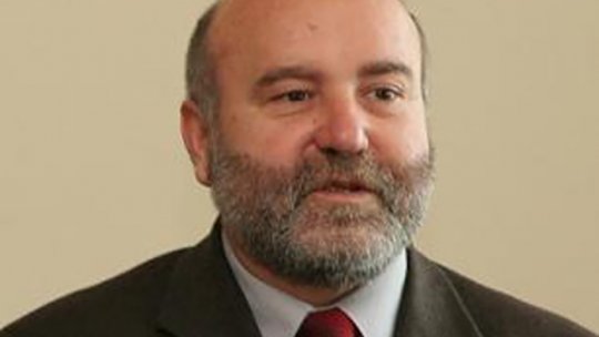 "Viața ca proiecție între numere și cifre"