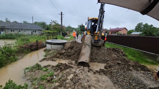 Restricţii în trafic din cauza precipitaţiilor abundente