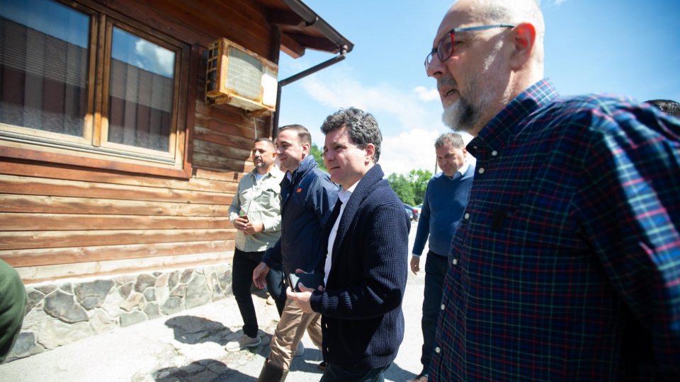 Președintele Nicuşor Dan și miniştrii din cabinetul interimar sunt la salina Praid