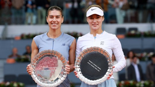 Tenis: Sorana Cîrstea câștigă turneul WTA 1000 de la Madrid la dublu
