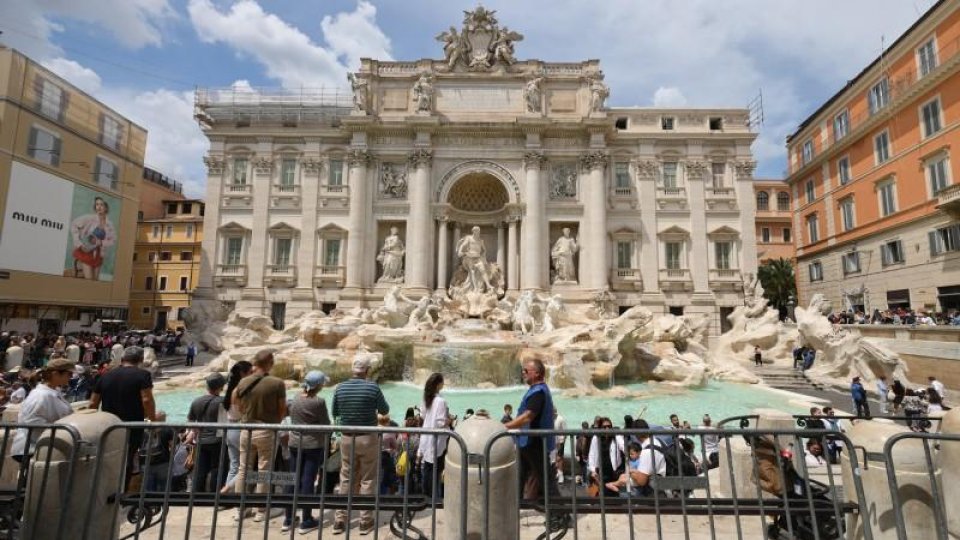 Fântânile din Roma „nu sunt locuri pentru scăldat”
