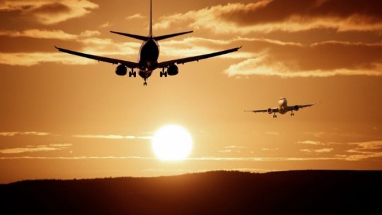 India: Peste 290 de persoane de la bordul unui avion şi de la sol, au murit în tragedia aviatică de astăzi