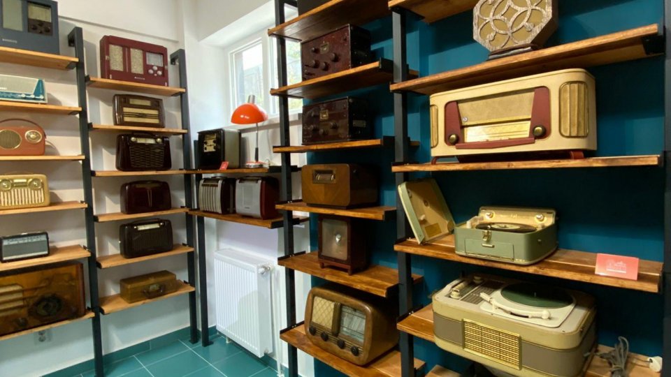 FOTO: Muzeul Radioului, la Siret