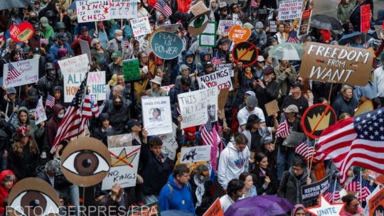 Milioane de americani au protestat față de politicile președintelui Trump