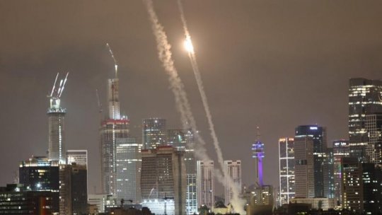 Continuă confruntările militare între Israel şi Iran