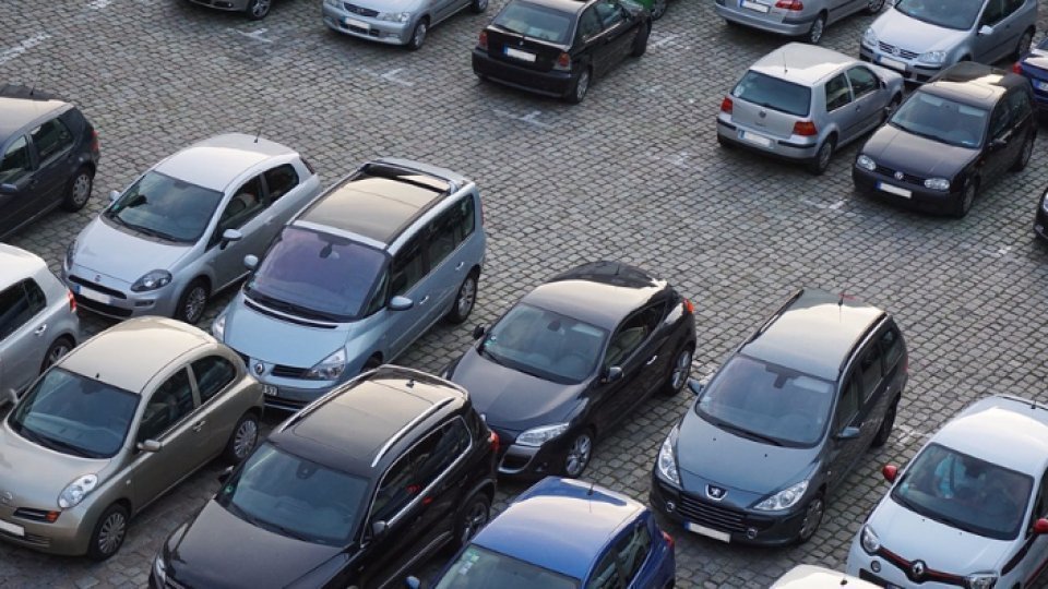 Piaţa auto din România a avut cel mai puternic declin din Europa în luna mai