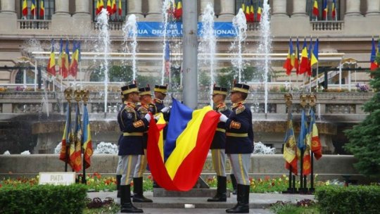 Ziua Drapelului Naţional va fi sărbătorită prin ceremonii organizate în garnizoanele din ţară