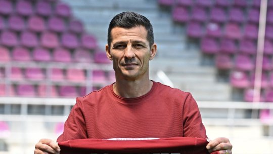 VIDEO Constantin Gâlcă a semnat cu Rapid: „Vreau să construim o echipă care să joace cu sufletul”