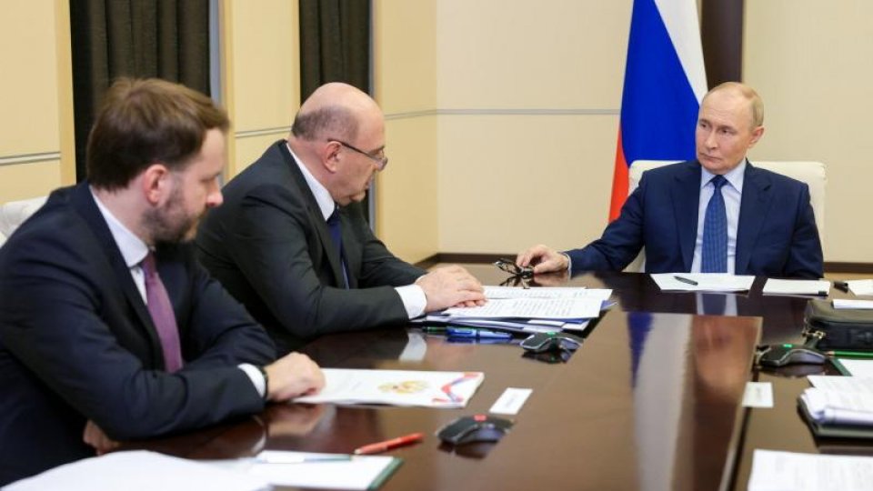 Două aeroporturi ruseşti, închise din cauza unui atac ucrainean