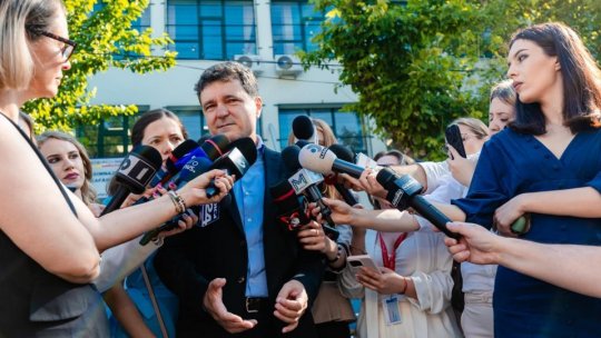 Președintele României cere parlamentarilor rediscutarea regulilor de obținere a permiselor auto