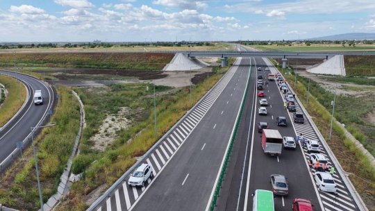 S-a deschis circulaţia pe podul de pe A7, peste râul Buzău