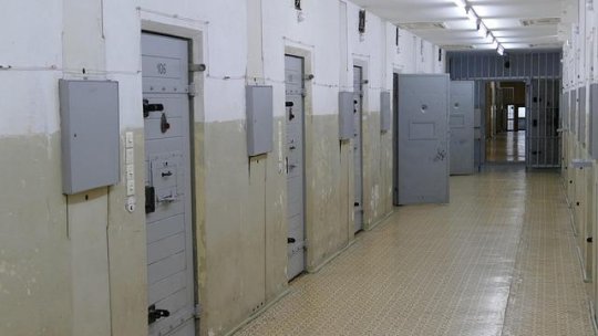 Autorităţile italiene anchetează moartea unui deținut român în închisoarea din Prato