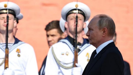 Rusia a anulat parada de Ziua Flotei din motive de securitate