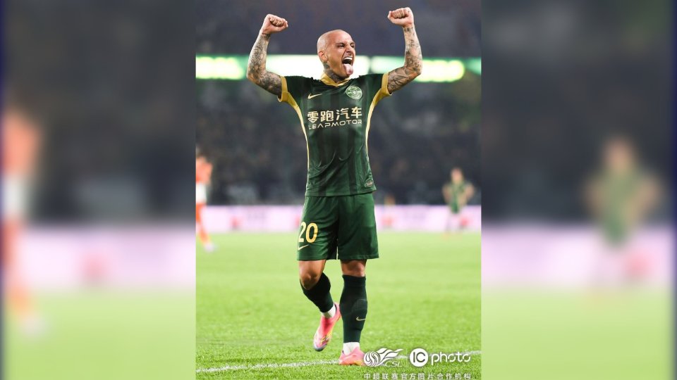 Fotbal: Alex. Mitriță, din nou decisiv în China