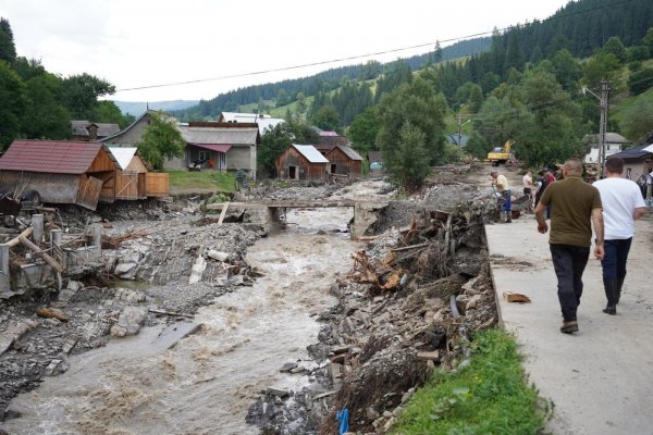 Prefectul judeţului Suceava, apel la ajutor în bani pentru sinistraţi