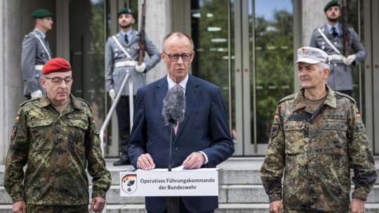 Germania vrea să achiziţioneze transportoare blindate şi tancuri de luptă