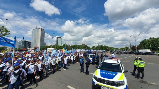 Sindicaliştii din educaţie ameninţă cu proteste de amploare pe 8 septembrie