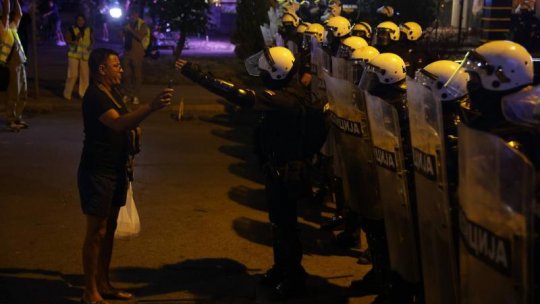 Serbia: Apel al președintei Parlamentului către Occident pe fondul protestelor anti-Vučić