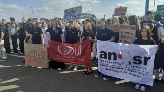 Protest simbolic al studenților la frontiera Nădlac