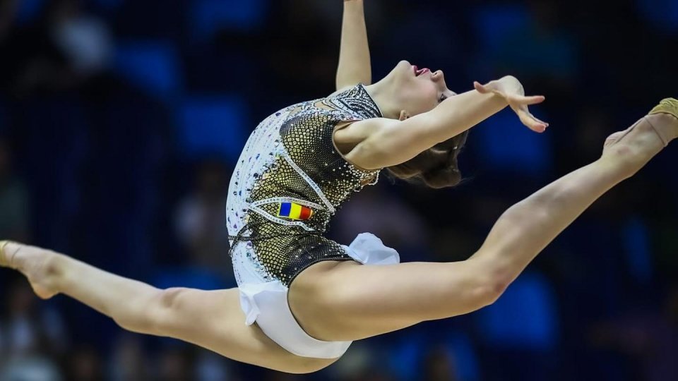 CM gimnastică ritmică: Amalia Lică, în două finale mondiale