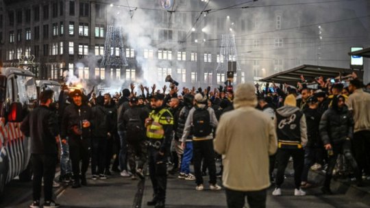 Confruntări între poliţie şi protestatari în Franța
