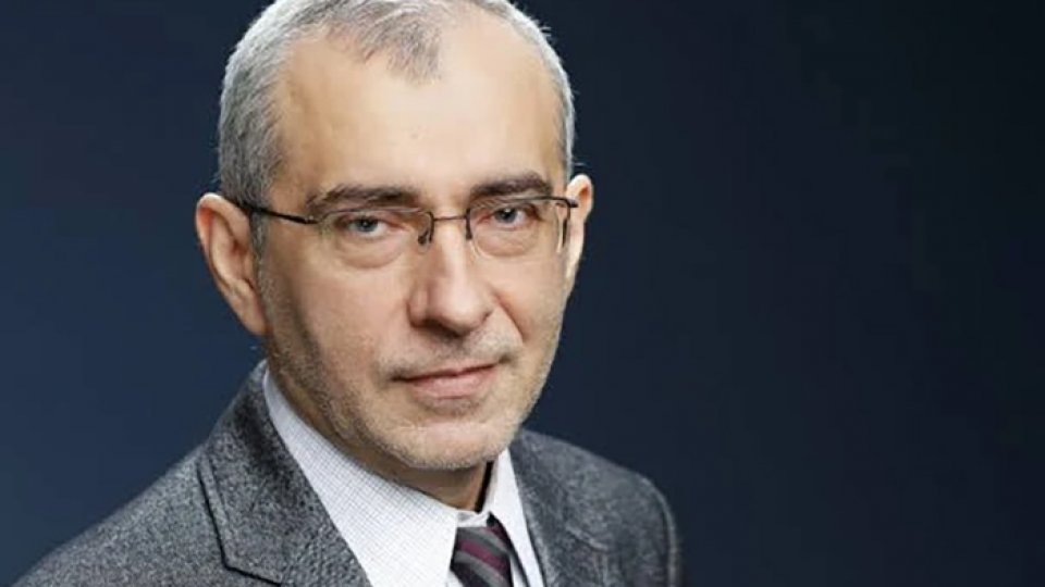 „La cumpăna apelor. Intelectualii şi societatea”  - partea a III-a