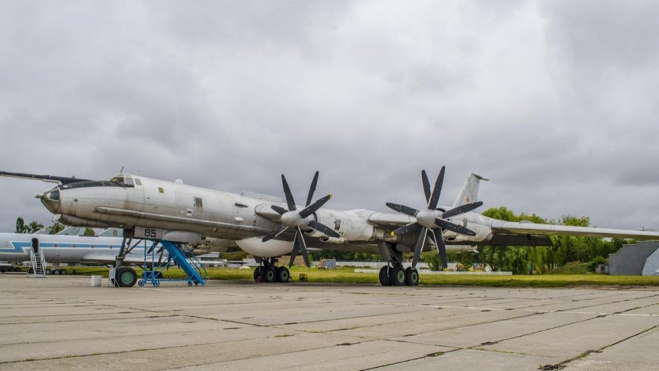Avioanele rusești Tupolev Tu-160, misiuni de antrenament de luptă deasupra mării Barents