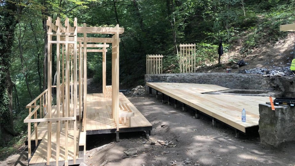 Reparații și reamenajări la cădițele cu apă termală din Băile Herculane