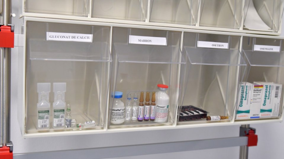 UE se confruntă cu o criză a medicamentelor din cauza dependenței de materiile prime din Asia