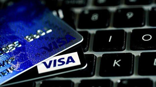 Cheltuielile online s-au redus semnificativ, relevă un studiu al pieţei de e-Commerce din România