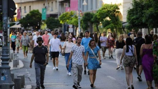 Oraşele Bucureşti şi Cluj conduc clasamentele salariale în România