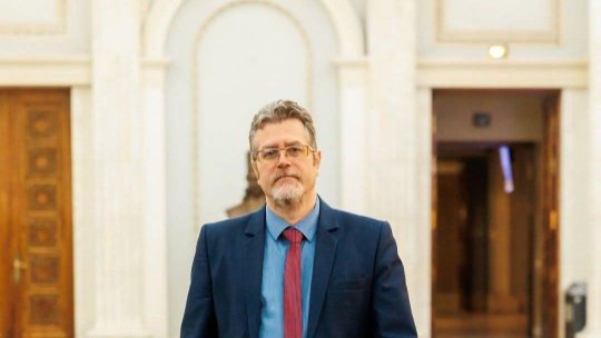 USR propune ca primarii şi funcţionarii condamnaţi , chiar cu pedepse amânate, să îşi piardă funcţiile